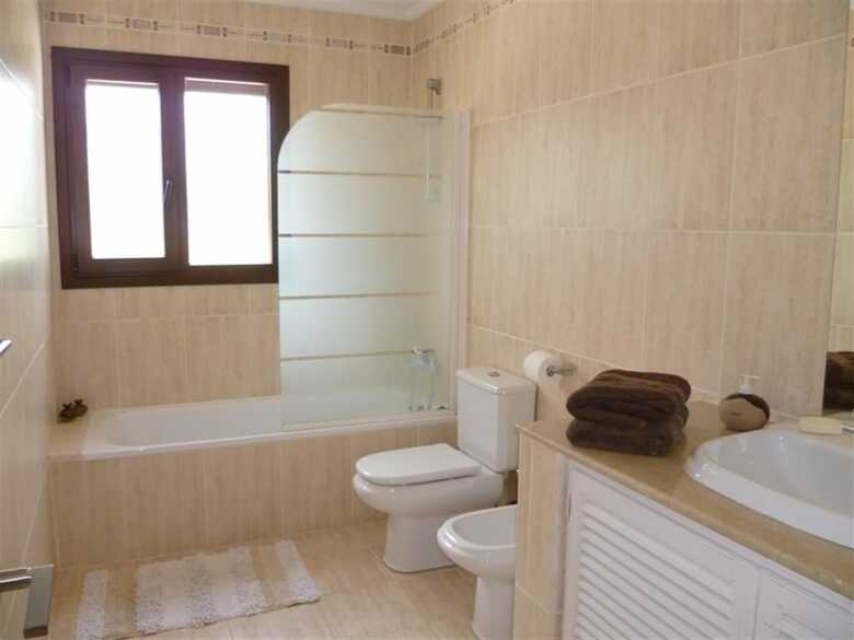 Great Villa Very Close To Best Beach
