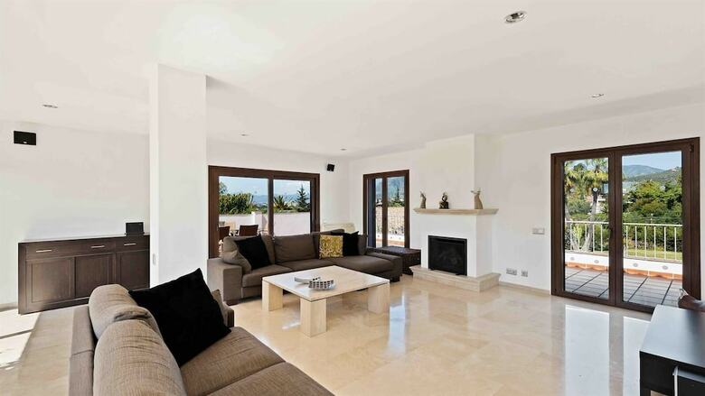 Great Villa Very Close To Best Beach