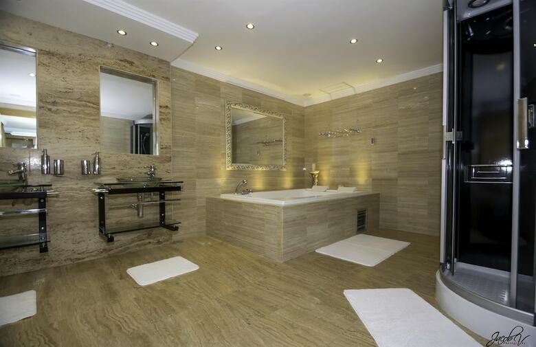 Beautiful Luxury Villa