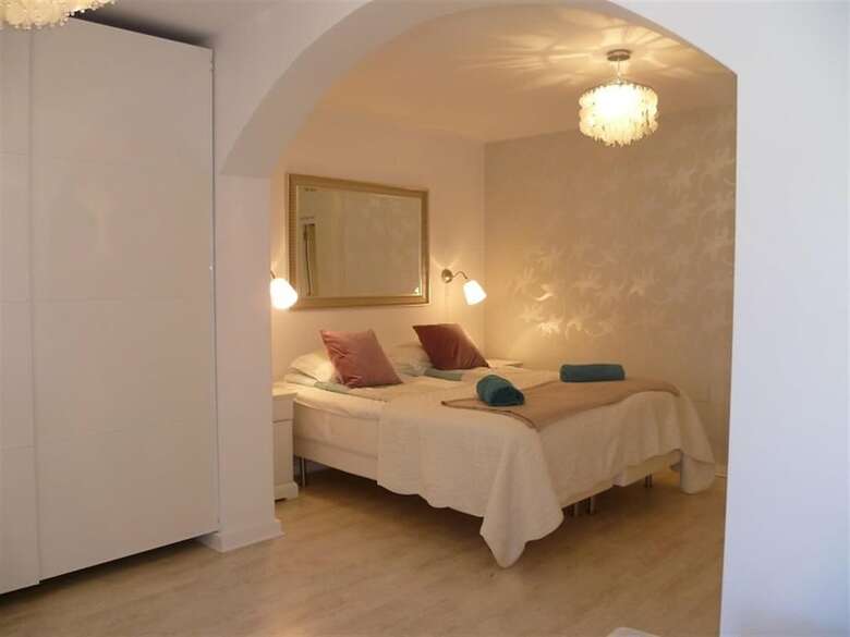 Great Beach Side Villa ? Semi Heated Pool
