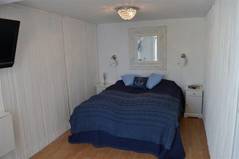 Great Beach Side Villa ? Semi Heated Pool