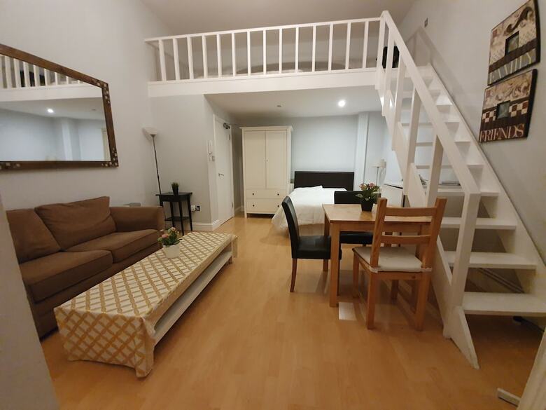 Studio Apartment In South Kensington 9