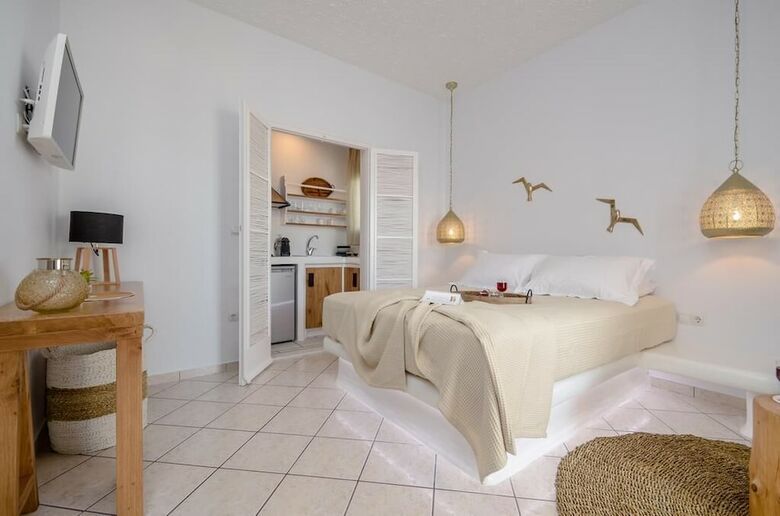 Apartamentos Smirida Suites