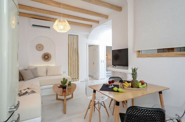Apartamentos Smirida Suites