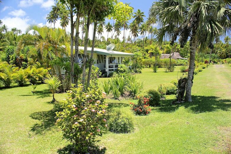 Sigasiga Sands Boutique Resort
