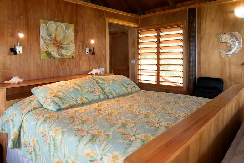 Sigasiga Sands Boutique Resort