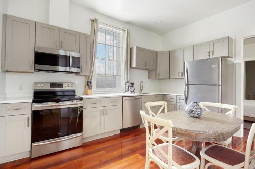 Apartamentos Sonder - Delachaise Row