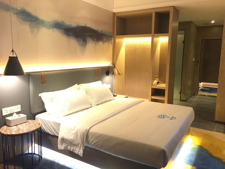 Life Hotel Sha Yong Metro Station