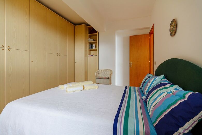 Fontana Vecchia Seaview Apartment�