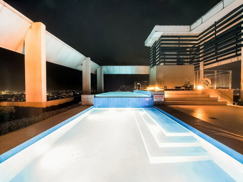 Hotel Oyo 263 Vinia Residences