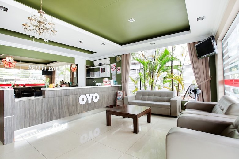 Oyo 89518 Sejati Hotel