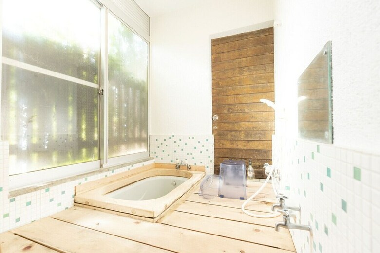 Shobusawa Log House