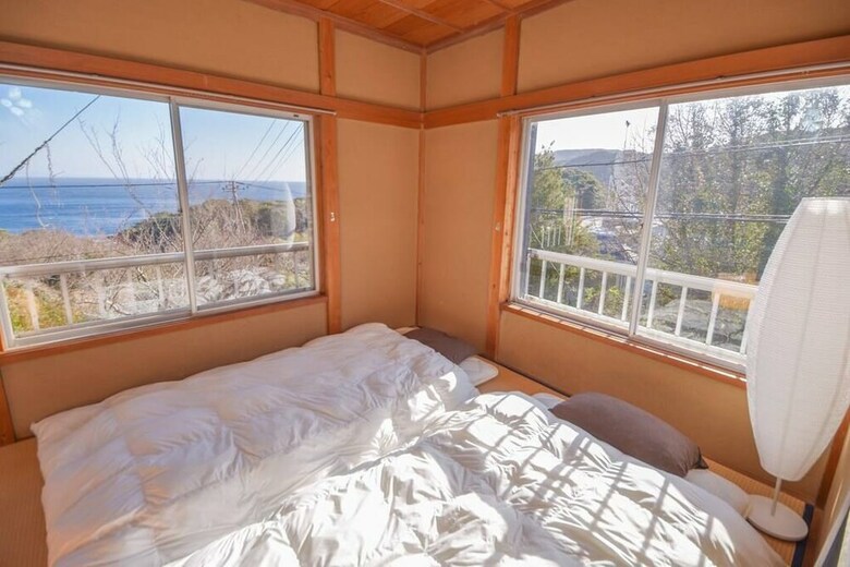 Shobusawa Log House