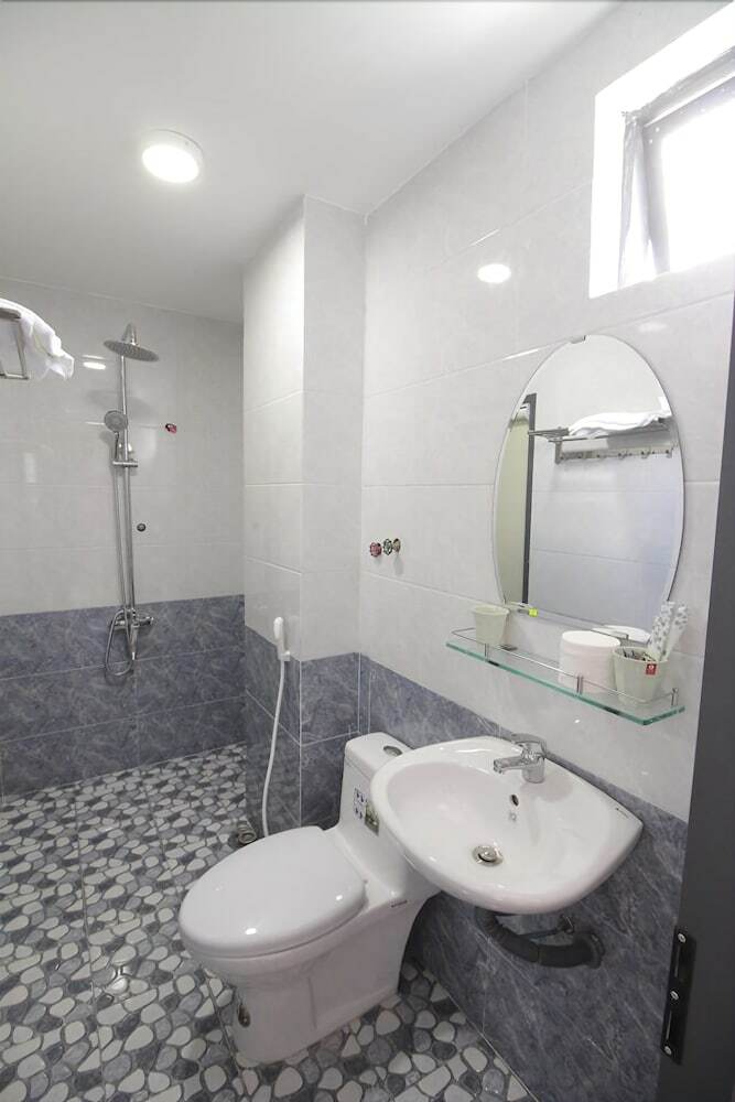 Phu Xuan Hotel