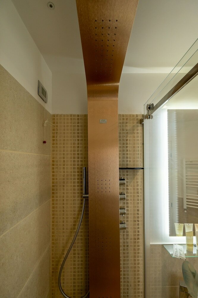 Prince's Suite Luxury Business Collection