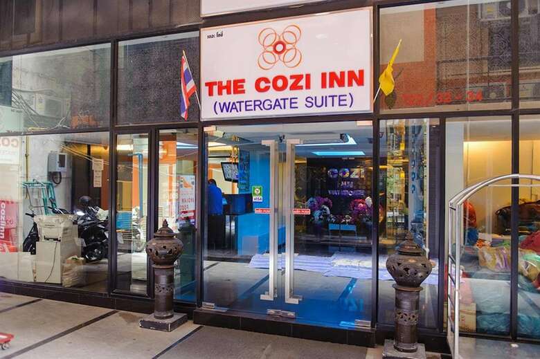 Hotel The Cozi Inn