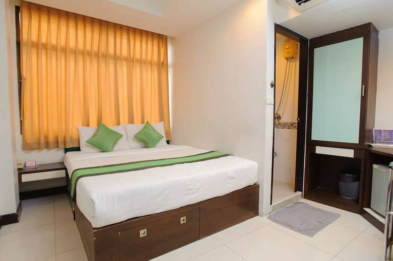 Hotel The Cozi Inn