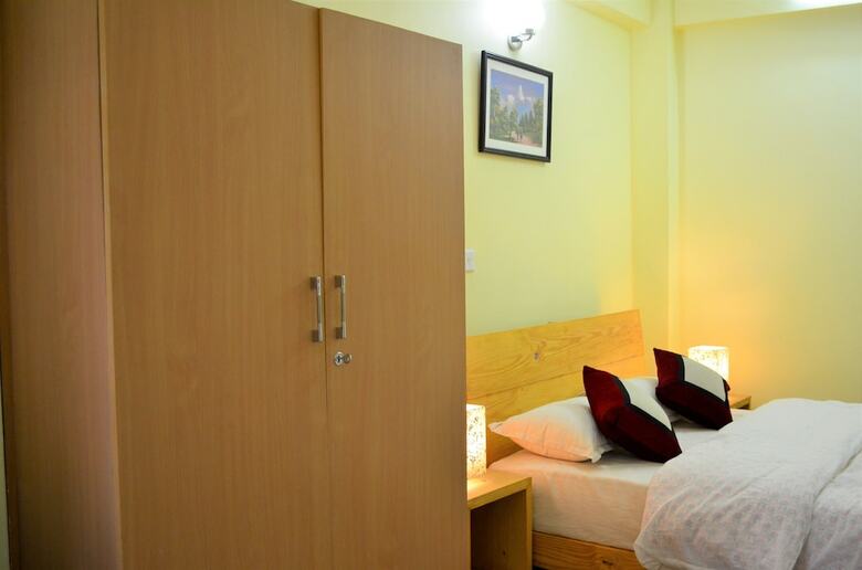 Hotel Tanani Newa Home
