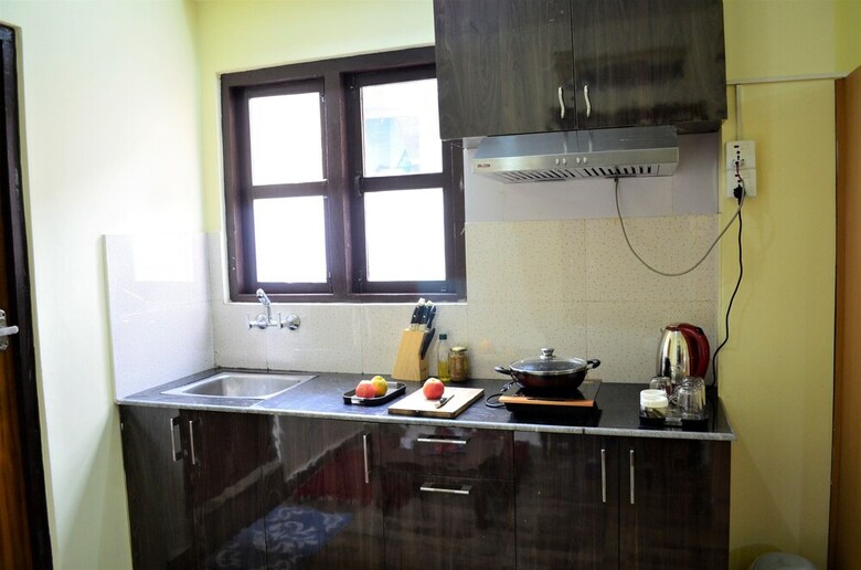 Hotel Tanani Newa Home