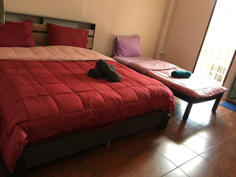 Hotel Smile Home Guesthouse