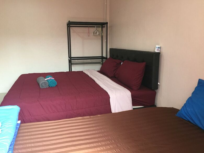 Hotel Smile Home Guesthouse