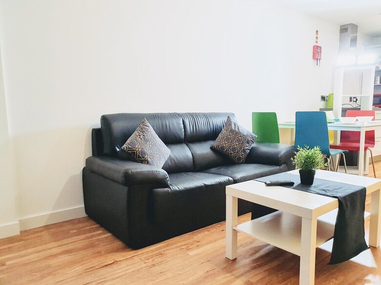 Solo Living - The Plaza