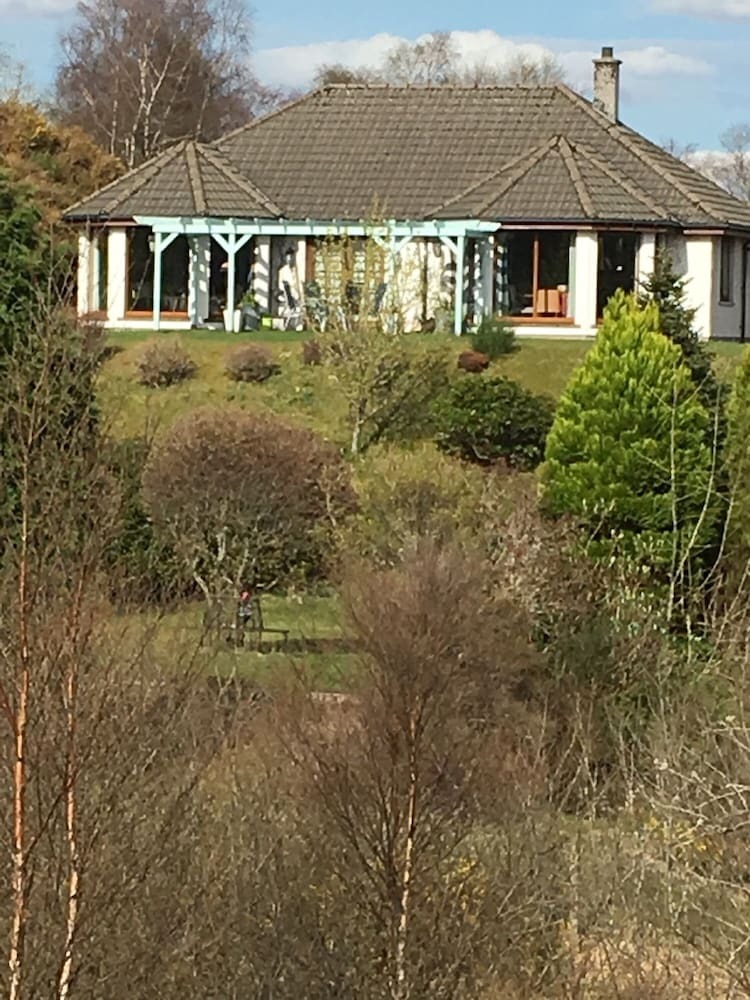 Bed & Breakfast Cushendall House