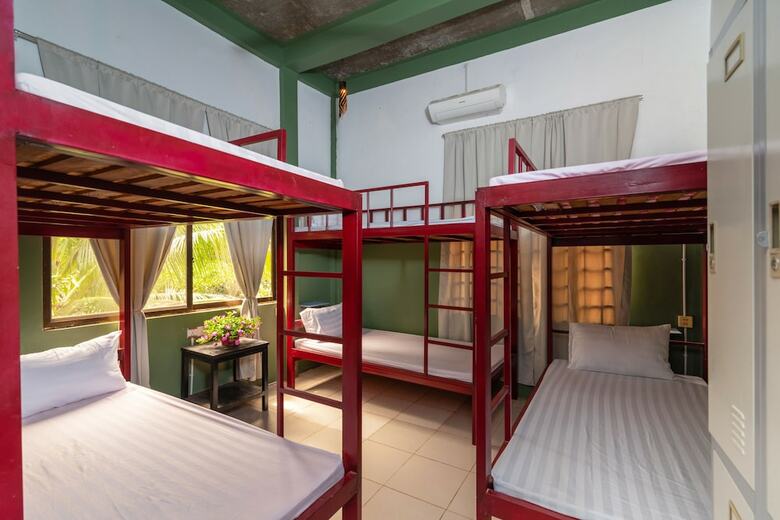 Hostal Fabulous Psar Kraoum Hostel