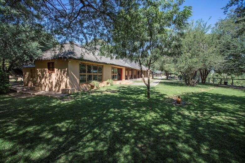 Posada Kayova River Lodge