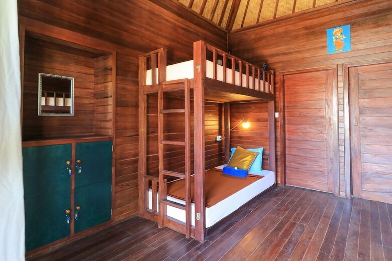 Hotel Uma Hostel Lembongan