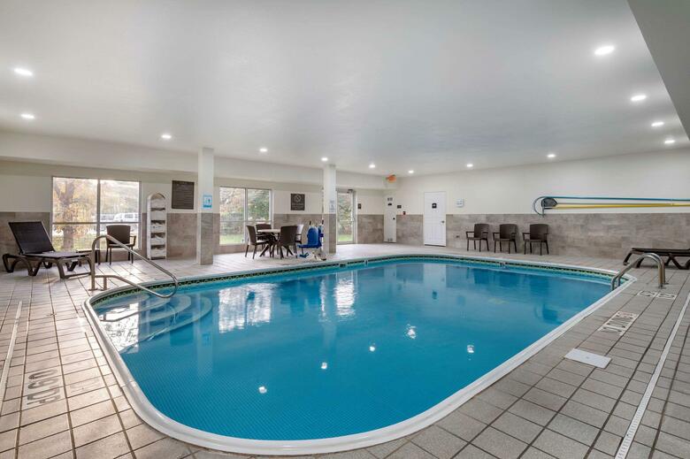 Hotel Comfort Suites Lexington