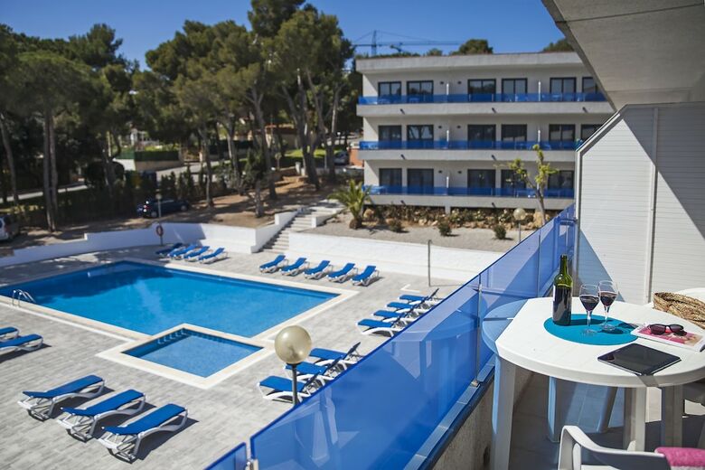 Apartamentos Treumal Park
