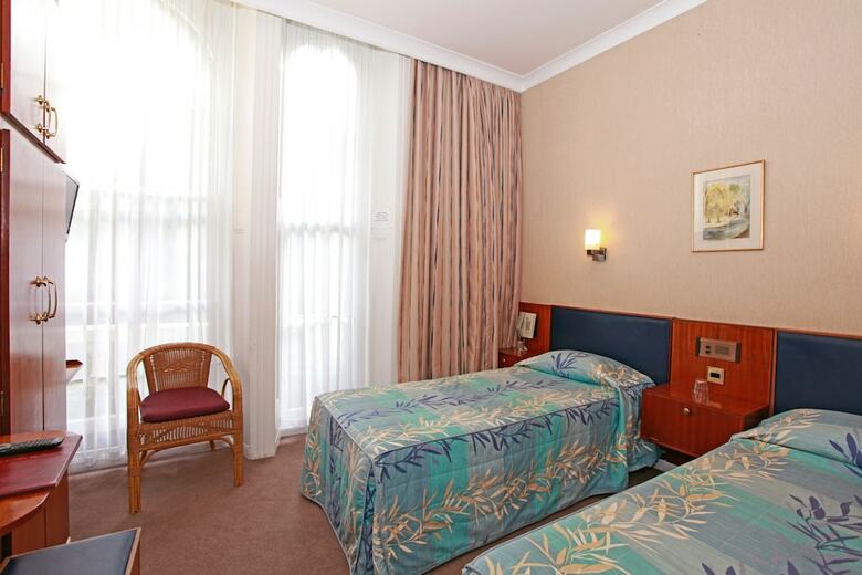 Hotel Mitre House