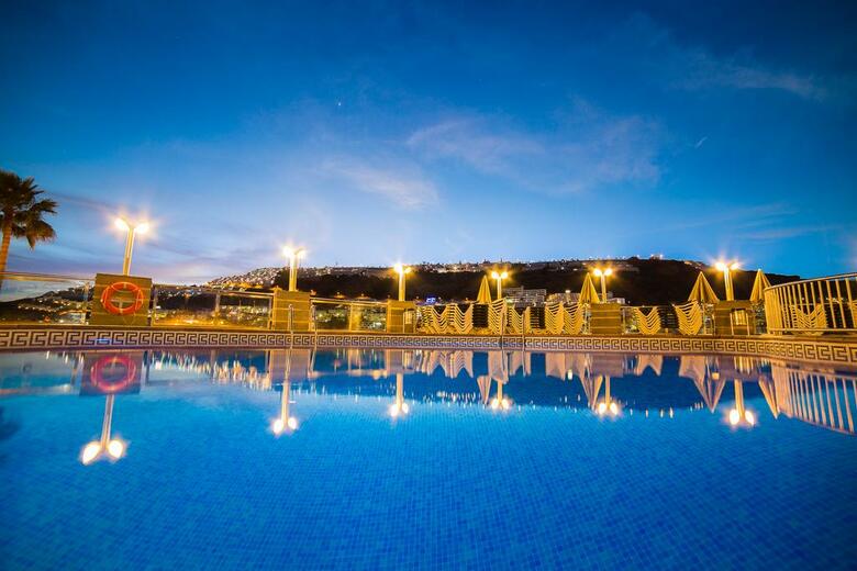 Apartamentos Cala Nova