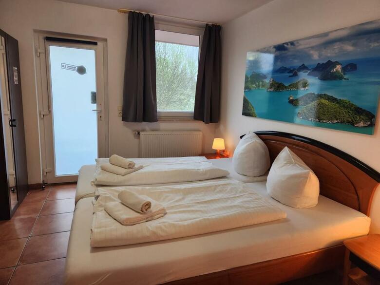 Hostal G�stehaus Schmidt