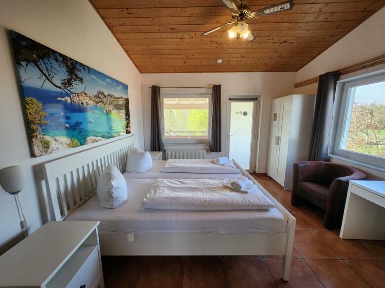 Hostal G�stehaus Schmidt