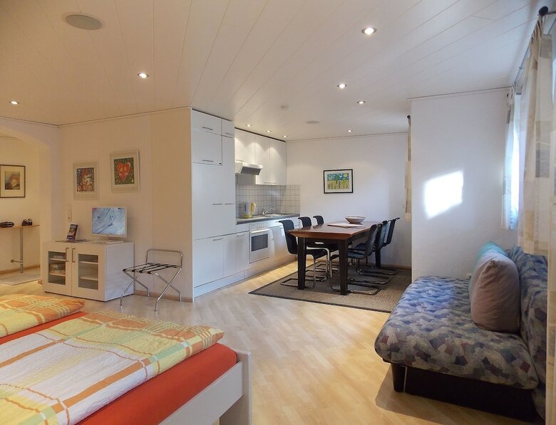 Hostal G�stehaus Alba