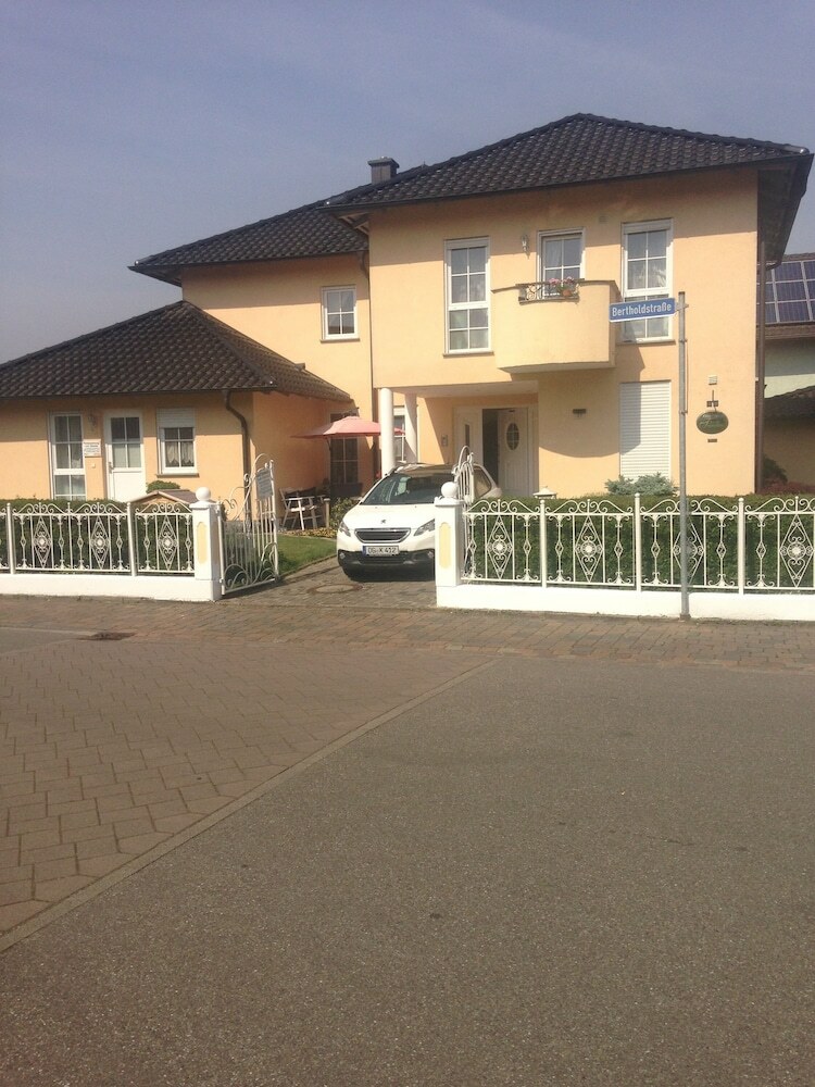 Hostal G�stehaus Tante Tienchen