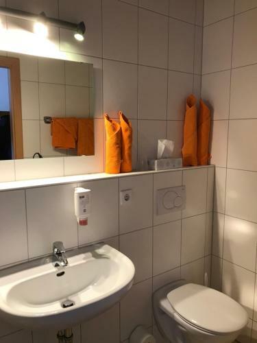 Hostal Pension A'miro