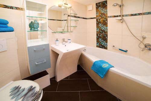 Hostal Pension Kuhn