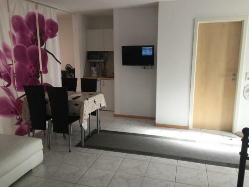 Apartamento A & J Ferienwohnung Hirsch