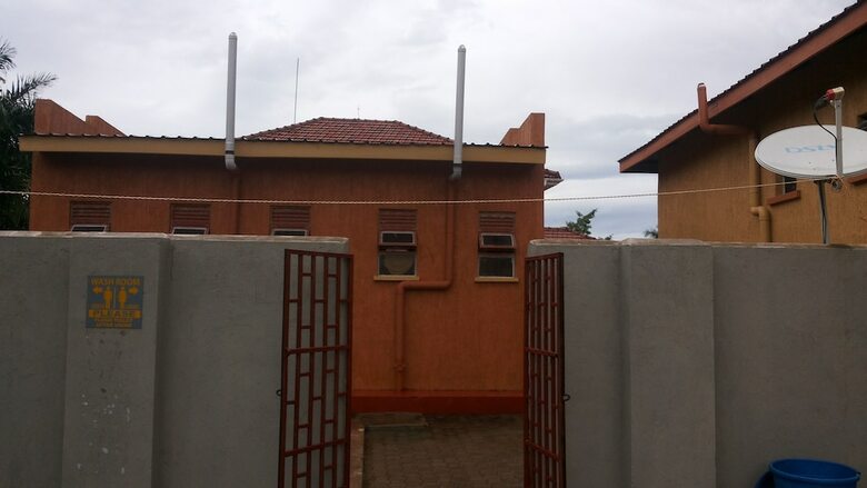 Blue Dove Hotel Arua