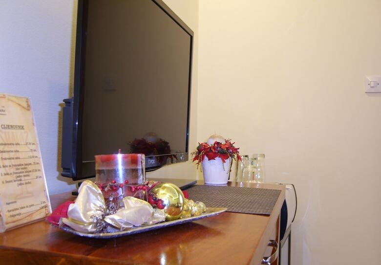 Hotel Pansion Ima Dana