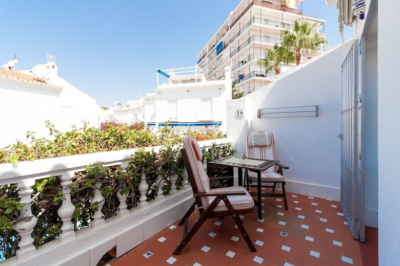White Town Bajamar Canovas Nerja Apartment