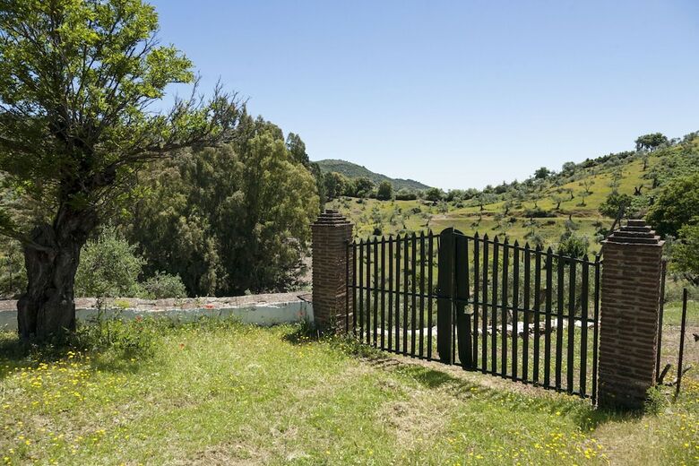 Villa La Mina Constantina Canovas