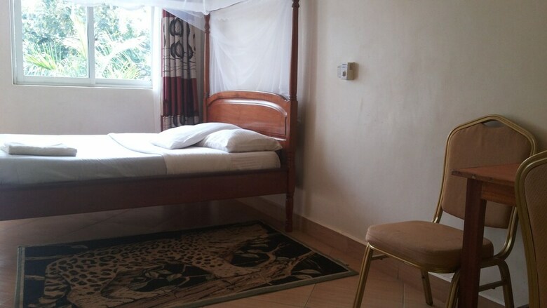 Rosevilla Hotel