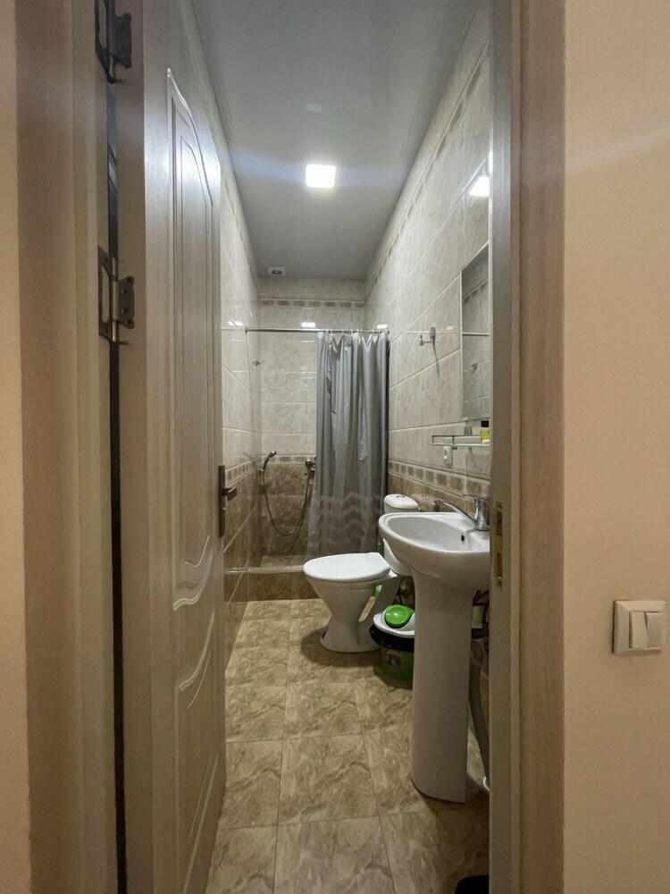 Bed & Breakfast "orom" Guests House
