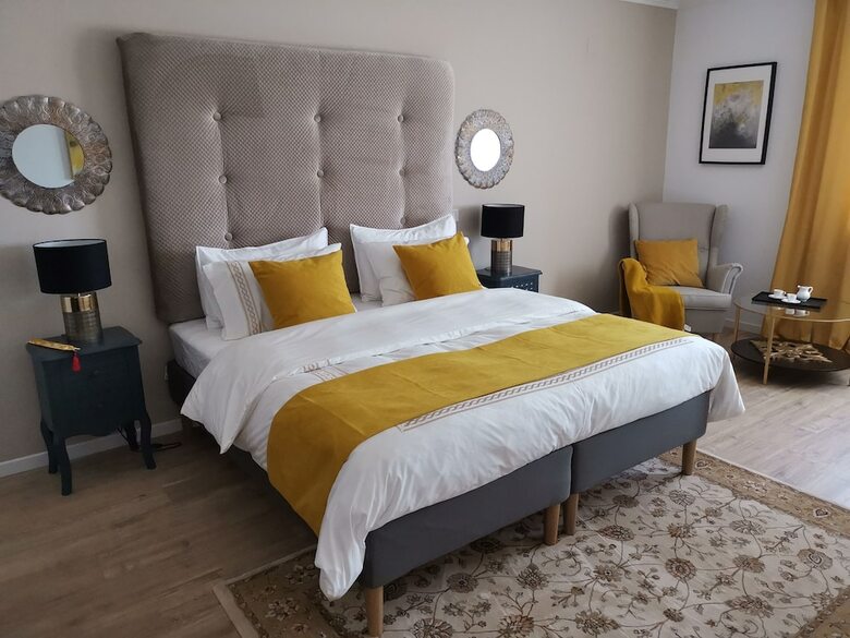 Vogue 23 Boutique Hotel