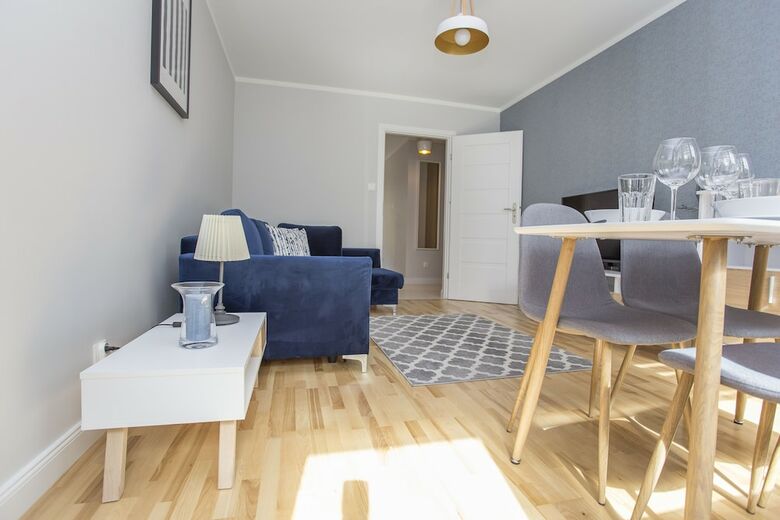 Central Rental - Apartament Rodzinny Chrobrego 16