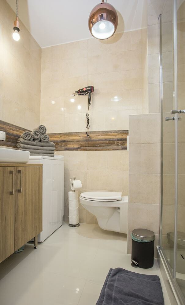 Central Rental - Apartament Rodzinny Chrobrego 16